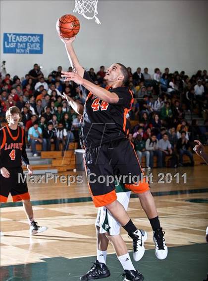Thumbnail 2 in La Porte vs. Pasadena (McDonald's Texas Invitational) photogallery.