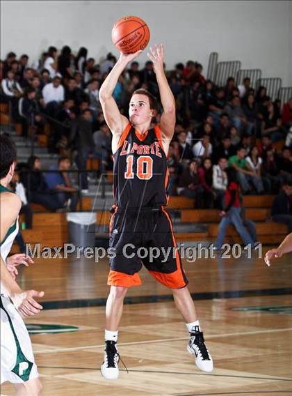 Thumbnail 2 in La Porte vs. Pasadena (McDonald's Texas Invitational) photogallery.