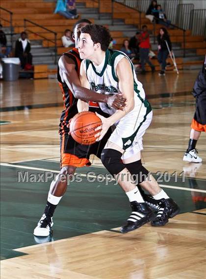 Thumbnail 3 in La Porte vs. Pasadena (McDonald's Texas Invitational) photogallery.