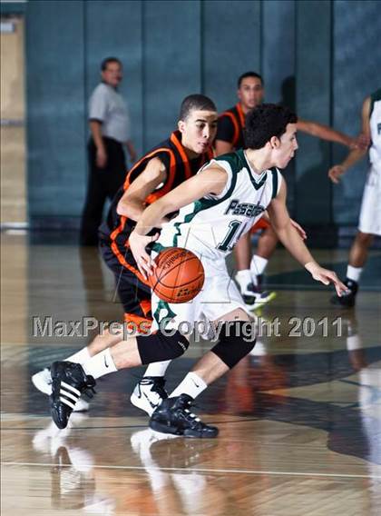 Thumbnail 3 in La Porte vs. Pasadena (McDonald's Texas Invitational) photogallery.