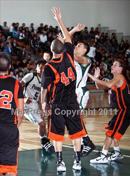 Thumbnail 3 in La Porte vs. Pasadena (McDonald's Texas Invitational) photogallery.