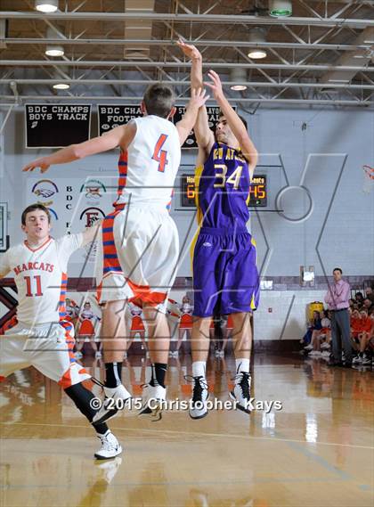 Thumbnail 2 in New Athens vs. Christopher (Sesser-Valier Holiday Tournament) photogallery.