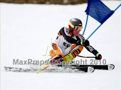 Thumbnail 2 in Connecticuit Interscholastic Ski League Finals (Shoot Out  - Team Ridgfield) photogallery.