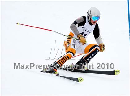 Thumbnail 2 in Connecticuit Interscholastic Ski League Finals (Shoot Out  - Team Ridgfield) photogallery.