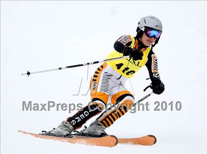 Thumbnail 2 in Connecticuit Interscholastic Ski League Finals (Shoot Out  - Team Ridgfield) photogallery.