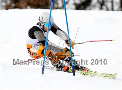 Thumbnail 2 in Connecticuit Interscholastic Ski League Finals (Shoot Out  - Team Ridgfield) photogallery.