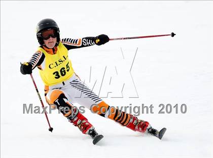 Thumbnail 3 in Connecticuit Interscholastic Ski League Finals (Shoot Out  - Team Ridgfield) photogallery.