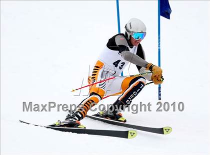 Thumbnail 3 in Connecticuit Interscholastic Ski League Finals (Shoot Out  - Team Ridgfield) photogallery.