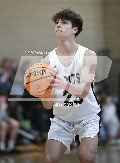 Thumbnail 2 in Skyline vs Cottonwood photogallery.