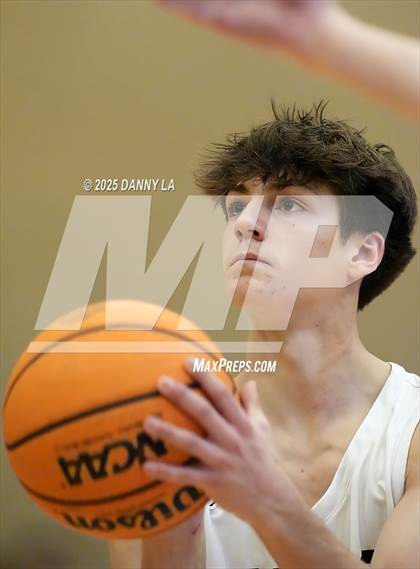 Thumbnail 3 in Skyline vs Cottonwood photogallery.
