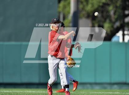 Thumbnail 2 in Argyle vs. Sinton (UIL 4A Baseball Final) photogallery.