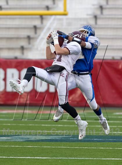 Thumbnail 2 in Riverhead vs. Garden City (Long Island D2 Final) photogallery.