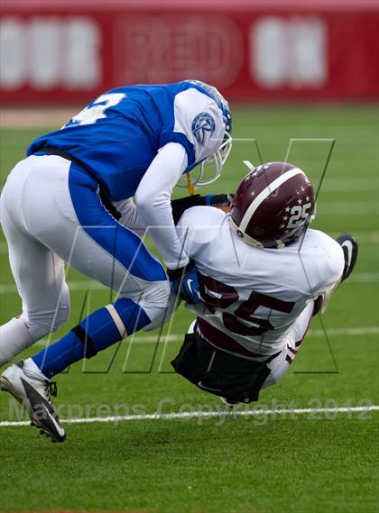 Thumbnail 1 in Riverhead vs. Garden City (Long Island D2 Final) photogallery.