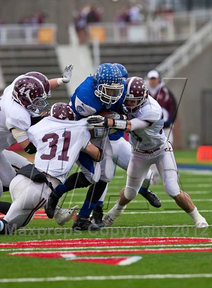 Thumbnail 3 in Riverhead vs. Garden City (Long Island D2 Final) photogallery.
