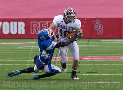 Thumbnail 2 in Riverhead vs. Garden City (Long Island D2 Final) photogallery.
