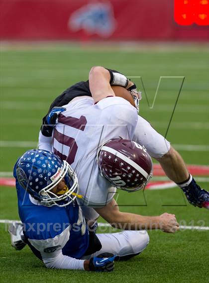 Thumbnail 3 in Riverhead vs. Garden City (Long Island D2 Final) photogallery.