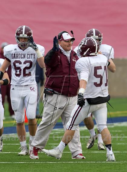 Thumbnail 2 in Riverhead vs. Garden City (Long Island D2 Final) photogallery.