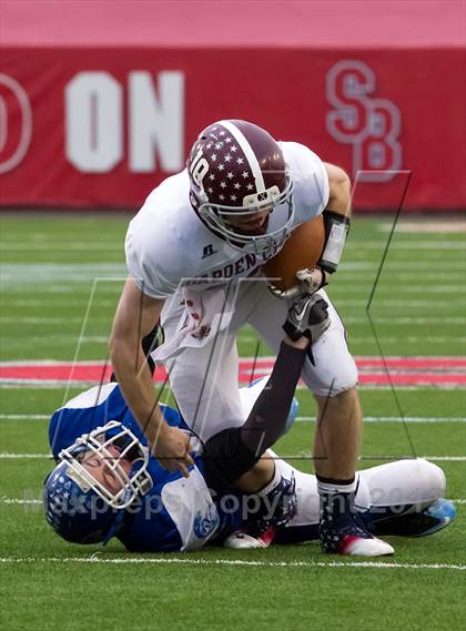 Thumbnail 2 in Riverhead vs. Garden City (Long Island D2 Final) photogallery.