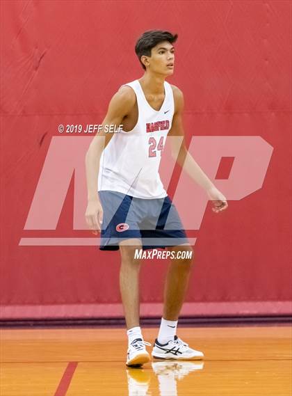 Thumbnail 1 in Grassfield vs. Hickory photogallery.