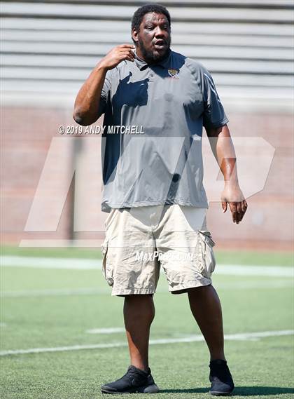 Thumbnail 3 in Howard Tech vs Copper Basin (Best of Preps Jamboree) photogallery.