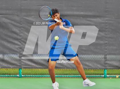 Thumbnail 2 in UIL Team Tennis 5A Semifinal photogallery.