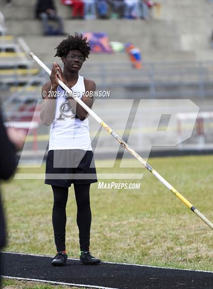 Thumbnail 1 in Lewis James Invitational (Pole Vault) photogallery.