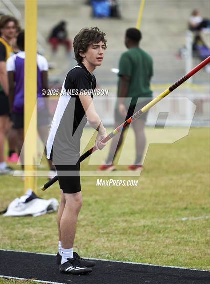 Thumbnail 1 in Lewis James Invitational (Pole Vault) photogallery.