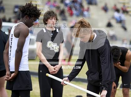Thumbnail 1 in Lewis James Invitational (Pole Vault) photogallery.