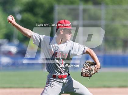 Thumbnail 3 in Wilton vs Fitch photogallery.