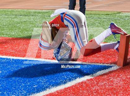 Thumbnail 2 in Westlake vs. MacArthur [Douglas] (UIL 6A Bi-District Playoff)  photogallery.