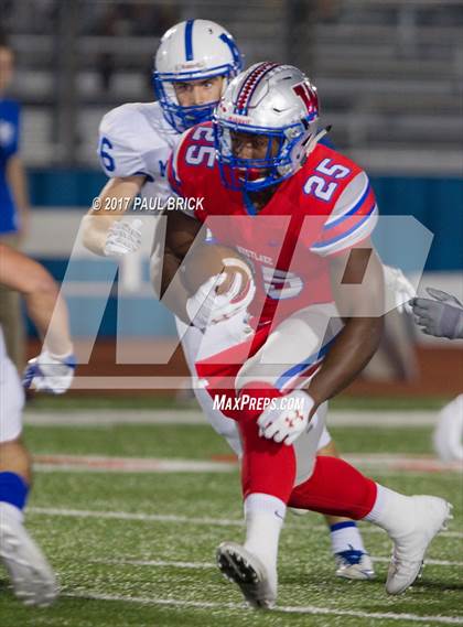 Thumbnail 2 in Westlake vs. MacArthur [Douglas] (UIL 6A Bi-District Playoff)  photogallery.