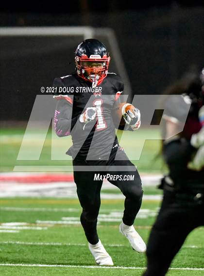 Thumbnail 1 in North Salinas @ Aragon (CIF CCS D5 Semi-Finals) photogallery.