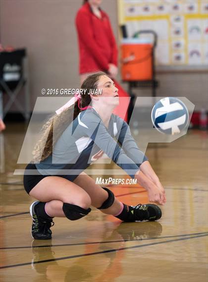 Thumbnail 1 in Ursuline Academy @ McGehee photogallery.