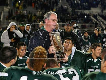 Thumbnail 2 in Edison (Fresno) vs. Oceanside (CIF SoCal Regional D1 Final) photogallery.