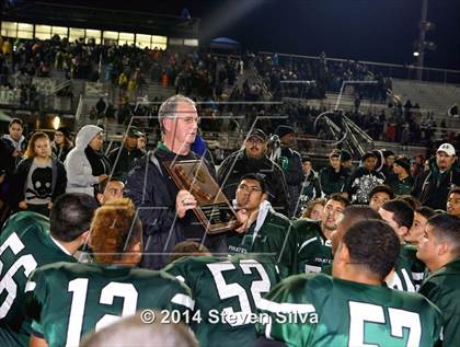 Thumbnail 3 in Edison (Fresno) vs. Oceanside (CIF SoCal Regional D1 Final) photogallery.