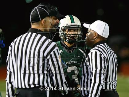 Thumbnail 2 in Edison (Fresno) vs. Oceanside (CIF SoCal Regional D1 Final) photogallery.