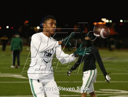 Thumbnail 1 in Edison (Fresno) vs. Oceanside (CIF SoCal Regional D1 Final) photogallery.