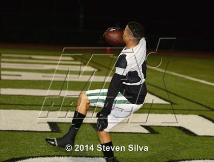 Thumbnail 1 in Edison (Fresno) vs. Oceanside (CIF SoCal Regional D1 Final) photogallery.