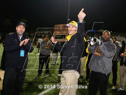 Thumbnail 2 in Edison (Fresno) vs. Oceanside (CIF SoCal Regional D1 Final) photogallery.