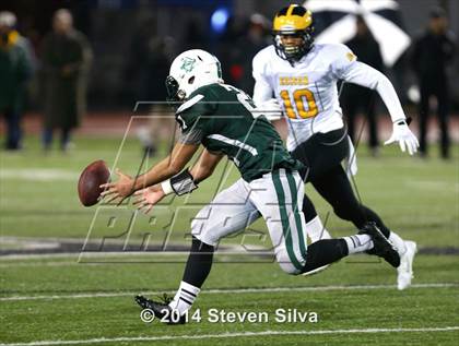 Thumbnail 2 in Edison (Fresno) vs. Oceanside (CIF SoCal Regional D1 Final) photogallery.