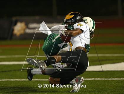 Thumbnail 2 in Edison (Fresno) vs. Oceanside (CIF SoCal Regional D1 Final) photogallery.