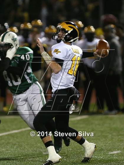Thumbnail 3 in Edison (Fresno) vs. Oceanside (CIF SoCal Regional D1 Final) photogallery.