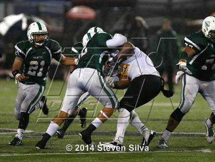Thumbnail 1 in Edison (Fresno) vs. Oceanside (CIF SoCal Regional D1 Final) photogallery.