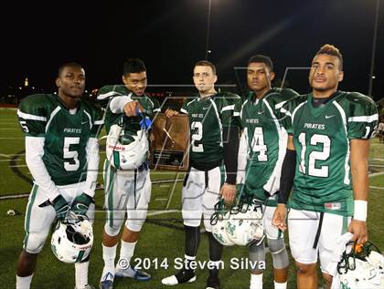 Thumbnail 1 in Edison (Fresno) vs. Oceanside (CIF SoCal Regional D1 Final) photogallery.