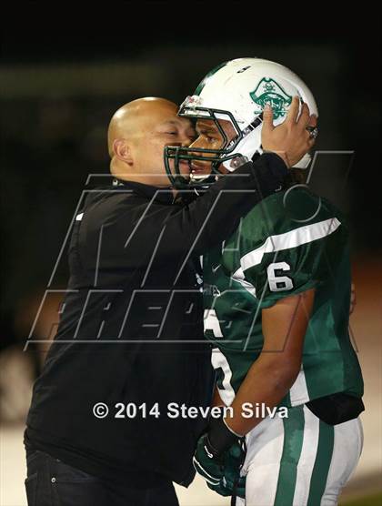 Thumbnail 1 in Edison (Fresno) vs. Oceanside (CIF SoCal Regional D1 Final) photogallery.