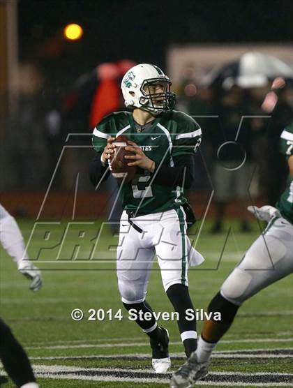 Thumbnail 2 in Edison (Fresno) vs. Oceanside (CIF SoCal Regional D1 Final) photogallery.