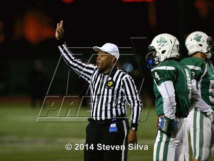 Thumbnail 3 in Edison (Fresno) vs. Oceanside (CIF SoCal Regional D1 Final) photogallery.