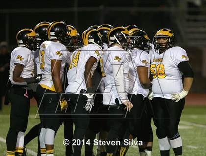 Thumbnail 1 in Edison (Fresno) vs. Oceanside (CIF SoCal Regional D1 Final) photogallery.