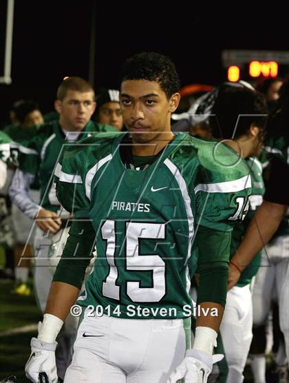 Thumbnail 1 in Edison (Fresno) vs. Oceanside (CIF SoCal Regional D1 Final) photogallery.