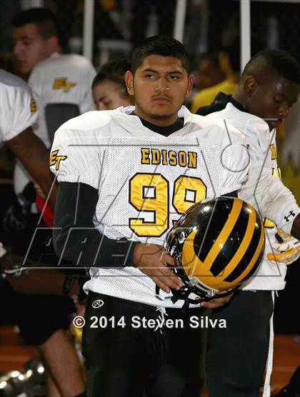 Thumbnail 2 in Edison (Fresno) vs. Oceanside (CIF SoCal Regional D1 Final) photogallery.